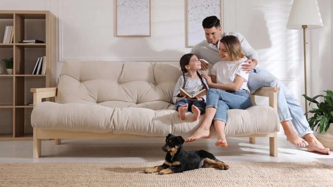 How to Protect Yourself When Renting in Gibraltar Image