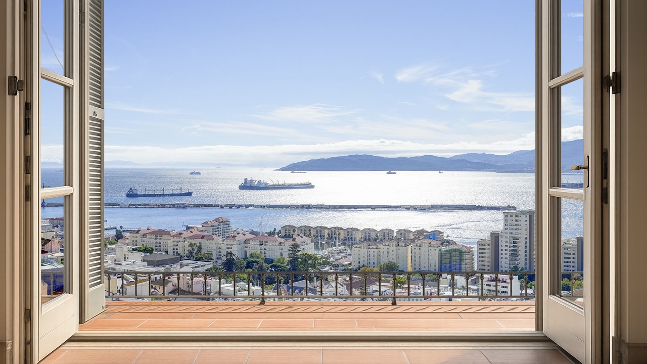 A New Horizon for Gibraltar Residency Rules: Who’s Affected and What the Latest Changes Mean Image