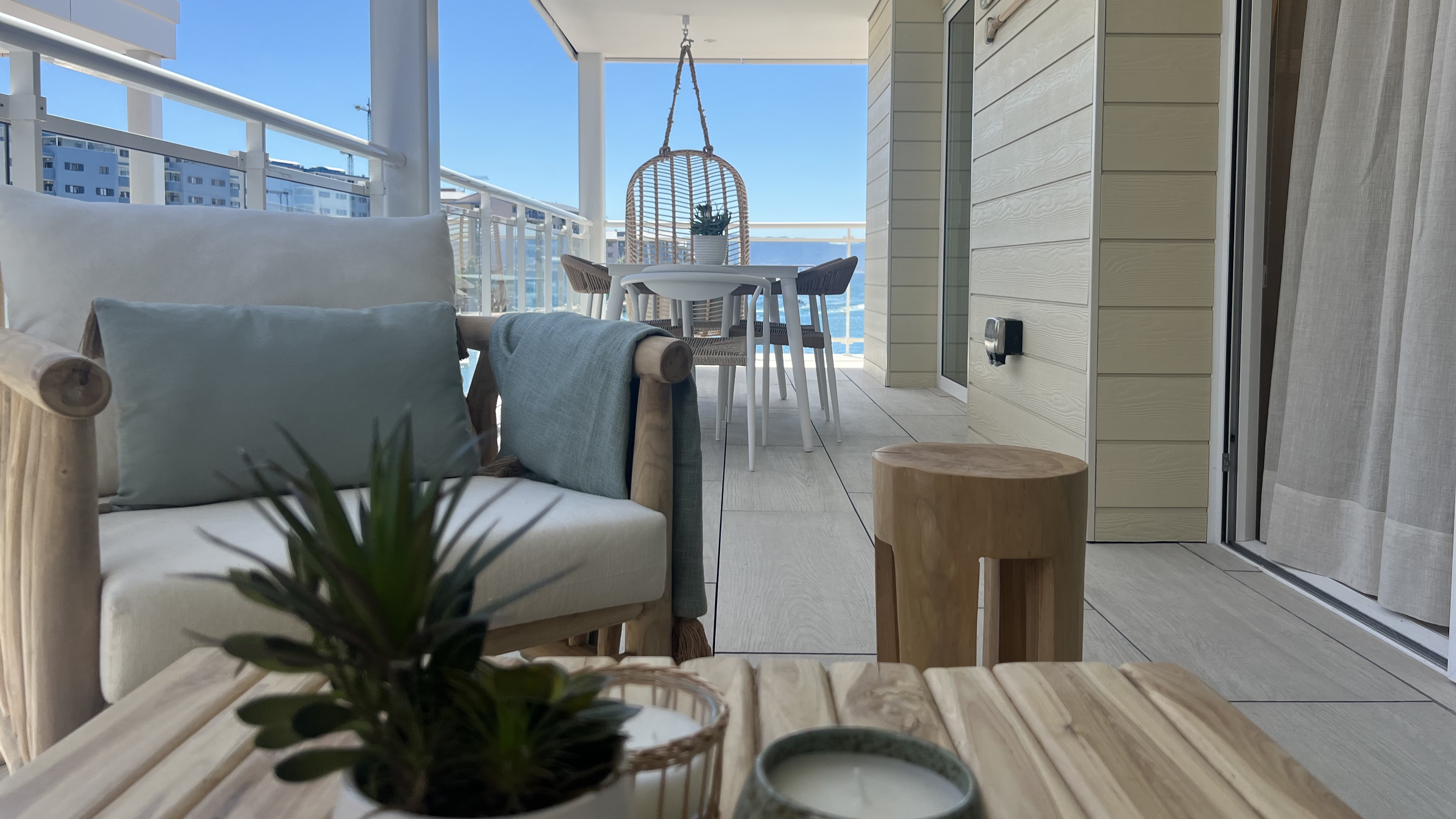 Photo: Quayside balcony at Arabian Sea